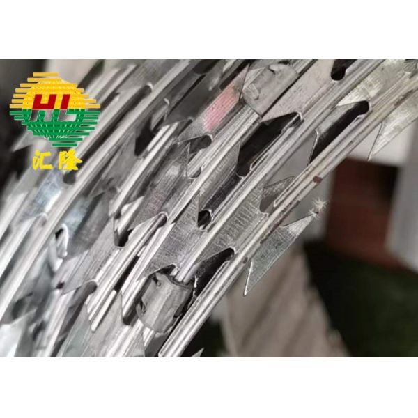 2.5mm Hot Dipped Galvanized Concertina Barbed Wire For Ukraine