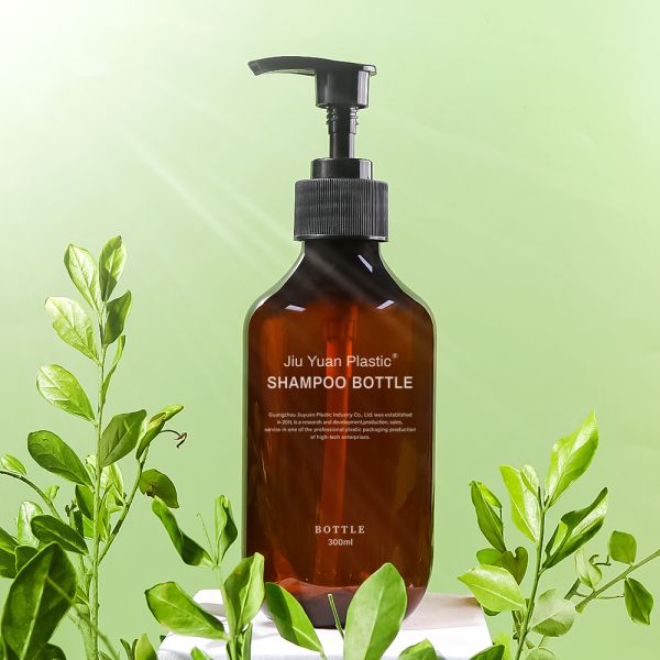 Light-Blocking Large-Capacity Refillable PET Plastic Lotion Bottles with Pump for Shampoo and Body Wash