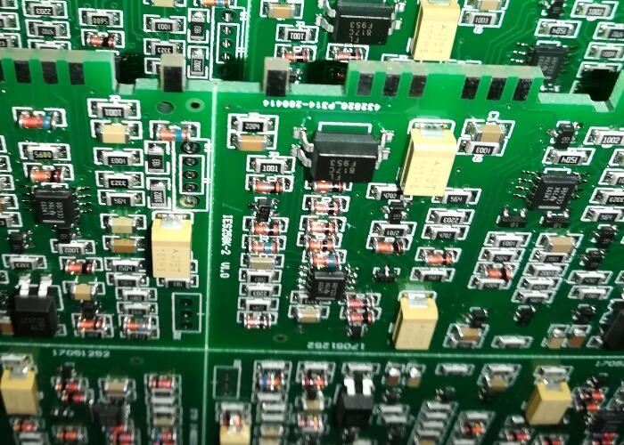 Собрание PCB ПОГРУЖЕНИЯ THT FR-4 HASL ENIG встали на сторону двойником, который
