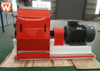 Molhe a capacidade do triturador 8t/h da alimentação animal dos rebanhos animais da gota com motor de Siemens