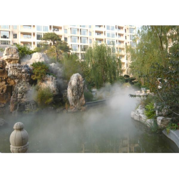 White Color Water Mist Fountain Natural Garden Air Nozzle Customized Design