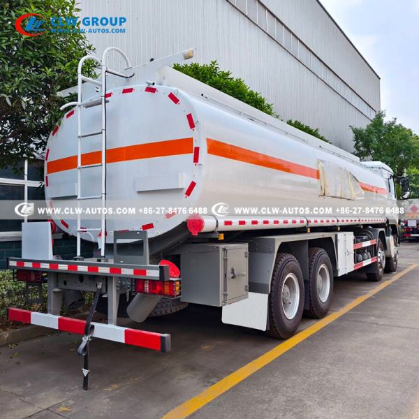 HOWO 8X4 30,000L Refueling Truck with Intelligent Dispenser and Dual-Way Metering System for Fuel Delivery