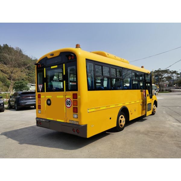 41 Seats 2014 Year Used Yutong Buses ZK6729D Diesel Engine Used School Bus LHD Driver Steering No Accident