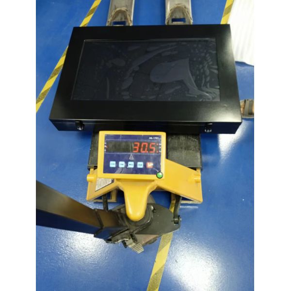 32 Inch 1920x1080 HD Outdoor LCD Display with 50000~100000hours Lifespan for Digital Signage