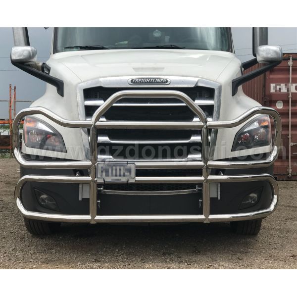 Heavy Duty Deer Grille Guard , Pickup Deer Guard For New Freightliner Cascadia