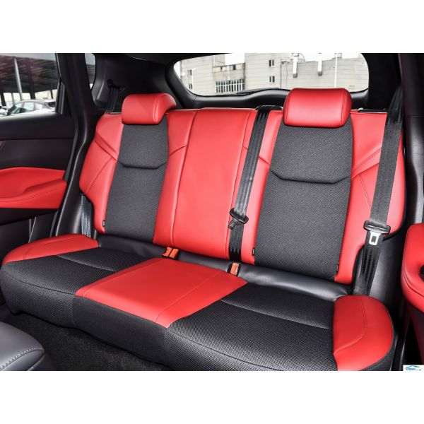 Changan CS35Plus 2024 Blue Whale 1.4T DCT Gasoline SUV with Maximum Torque 200-300Nm