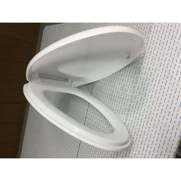 Contemporary Style Universal Toilet Lid Cover , Toilet Bowl Top Cover Quick Cleaning
