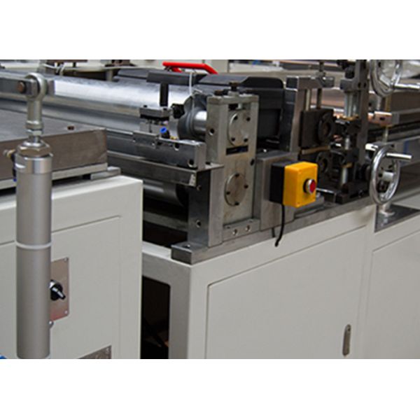 Cadena de producción del filtro de PLGT 600N Full Auto el plisar rotatorio de 600m m