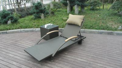 Modern Rattan Sun Lounger , Folding Lounger With Side Tea Table