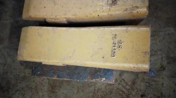 TIG Brand KOM D375A 195-78-71320 Ripper Teeth Excavator Bucket Teeth TIG Ripper Bucket Tips Wear Parts