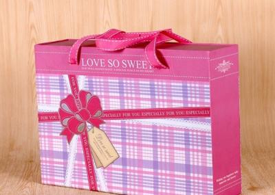 Handmade Gift Packing Box Rectangle Shape , Paper Gift Box  240*200*85 mm Size