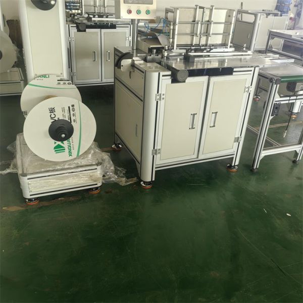 Machine à relier les livres à double spirale en fil de fer, machine à fabriquer des cahiers, équipement de fabrication de spirales en fil métallique à double boucle