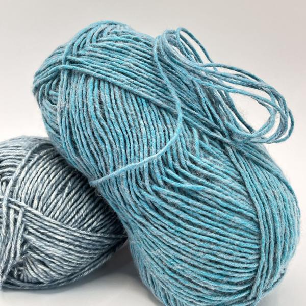 Malha acrílica personalizada do bebê do ofício 80%Cotton 20% do fio da malha do braço de mão 2.6NM e para fazer crochê o fio