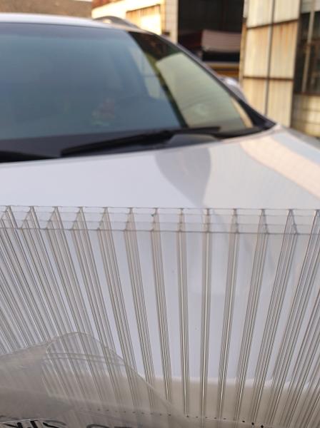 Fabricante de 16mm transparente 2,1m * 5,8m quatro paredes de policarbonato PC folha oca Proteção UV para telhados