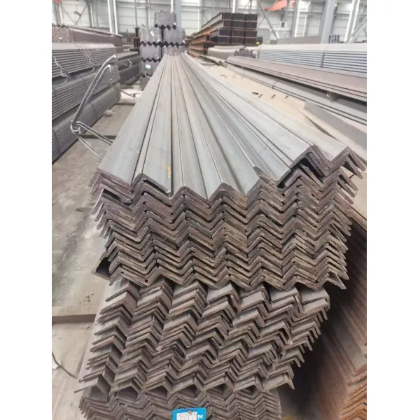 Q235B SS400 Angle Bar 100*100*6mm Steel Angle with 6m Length for Structural Applications