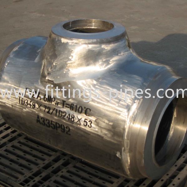 Black Painting Carbon Steel Pipe Tee Fittings 15crmo CE Certificate