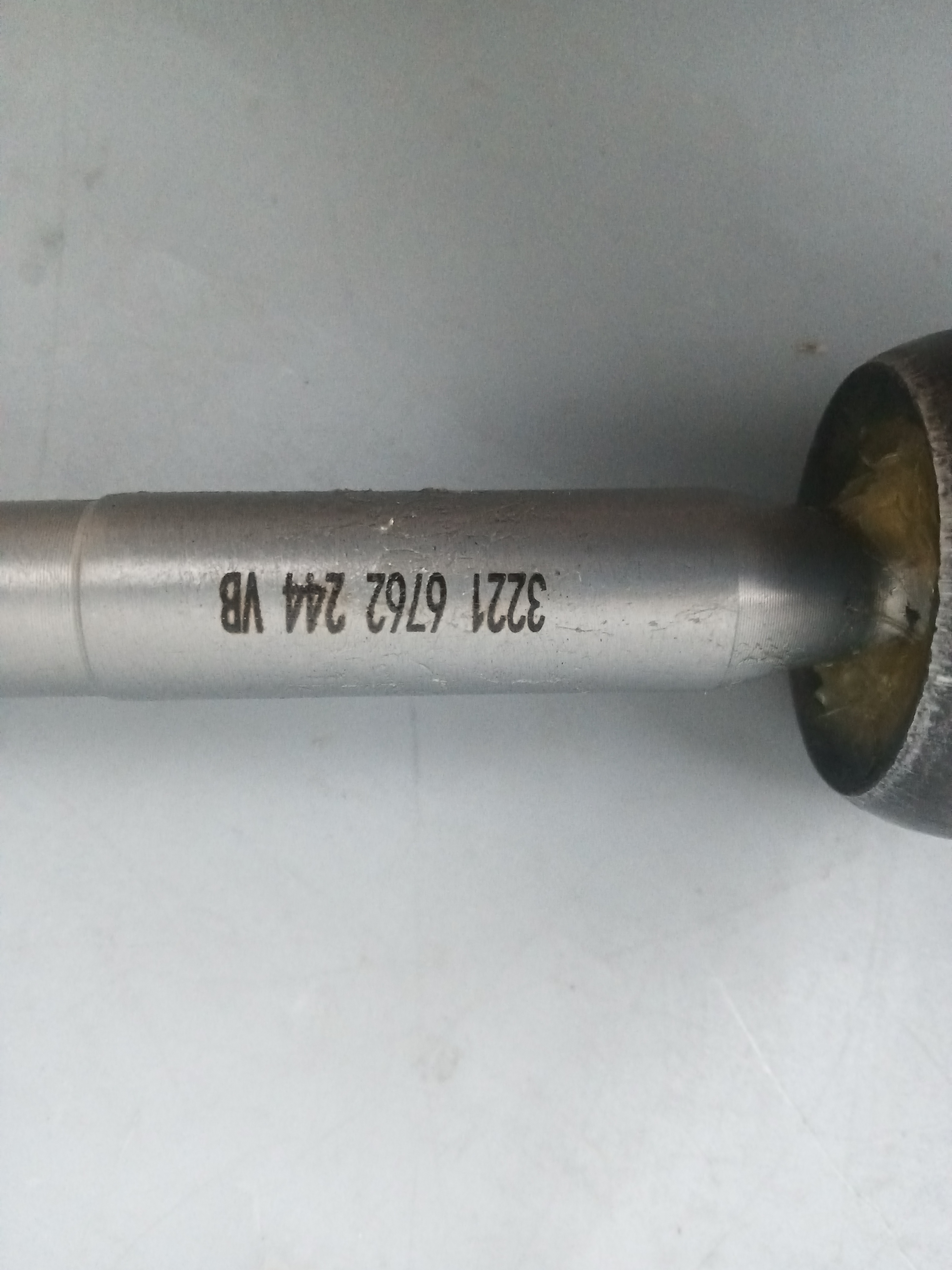 Hot Selling Tie Rod Assembly R 32216762244 for BMW 1 Series 3 Series X1