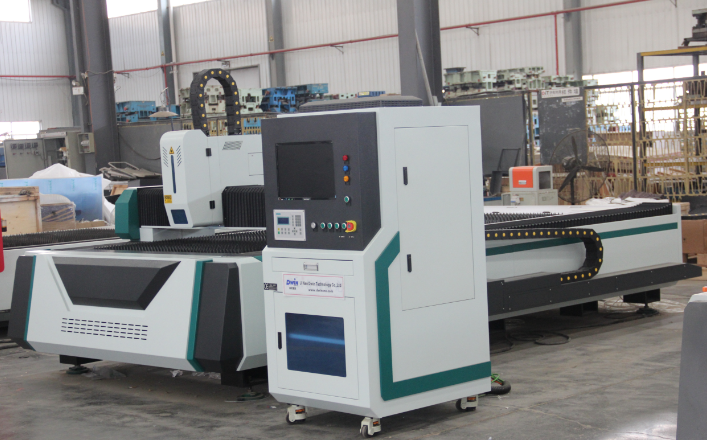 1500w Fiber CNC Laser Machine Metal