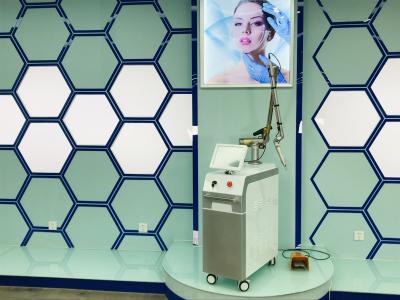 Import Korea Laser Arm 585nm 650nm laser tattoo removal Q Switched Nd Yag Laser Devices