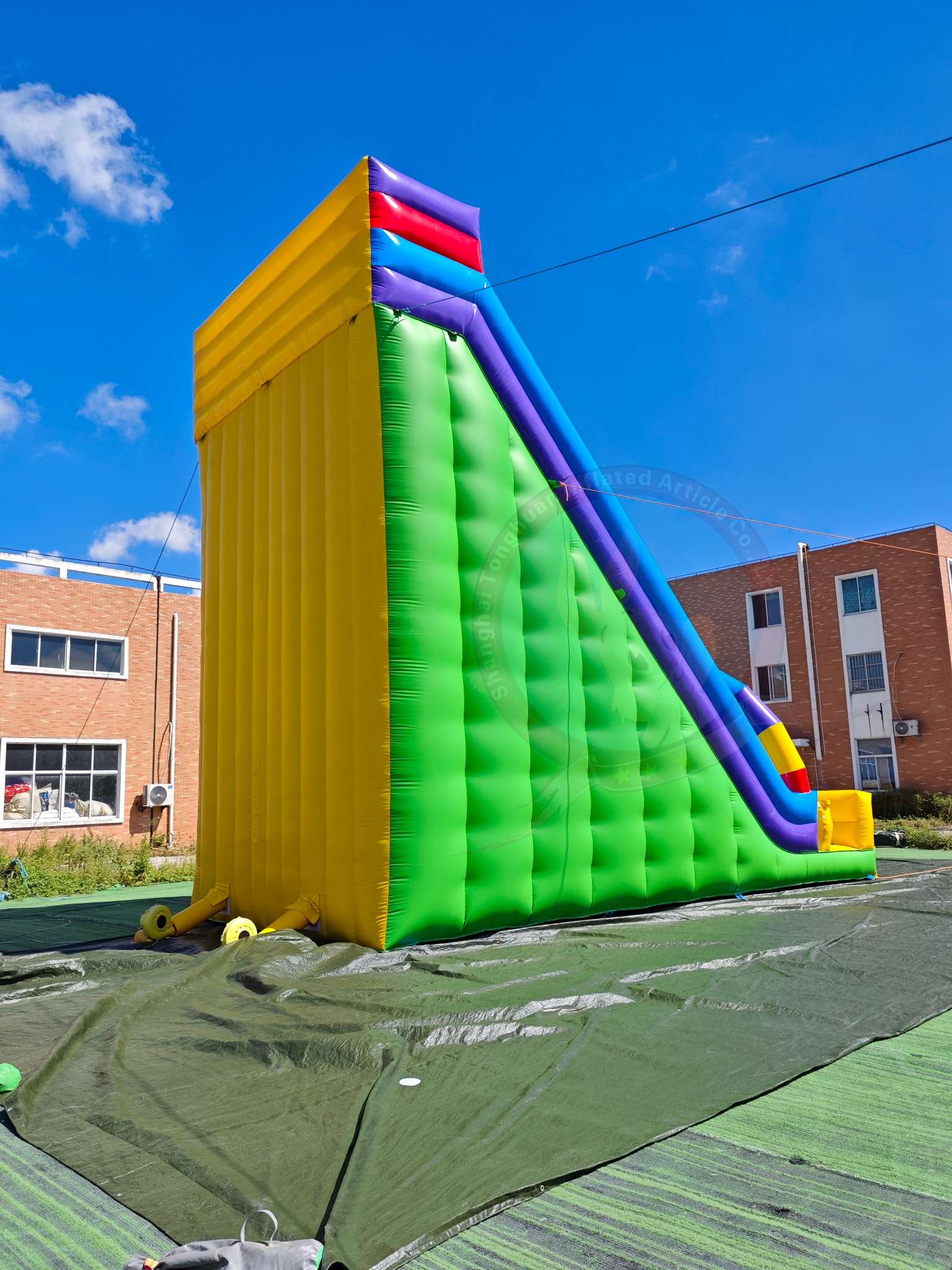 Large Size Inflatable Slide Giant Land Playground Slide Custom Commercial Inflatable Amusement Equipment for Kids and Adults