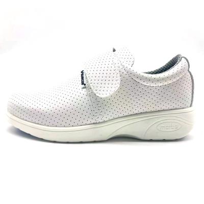 White Nurse Safety Shoes Lightweight Breathable Steel Toe Shoes