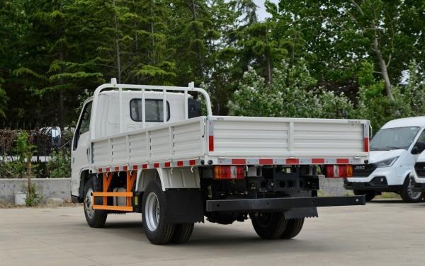 JMC Small Light Cargo Truck