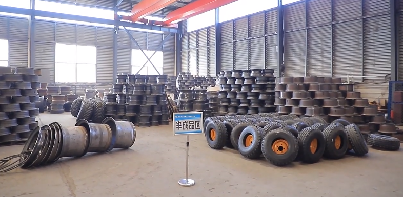 Tractor and Farm Equipment Steel Wheel W15x28 Agriculture Wheels Rims for 16.9-28 Tires