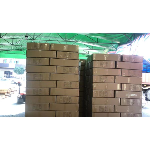 пряжа 100% полиэстер пряжи 100г 75г 50г 50г 100% полиэстера бархата одеяла вязания крючком 1/4.5НМ ДТИ для вязать