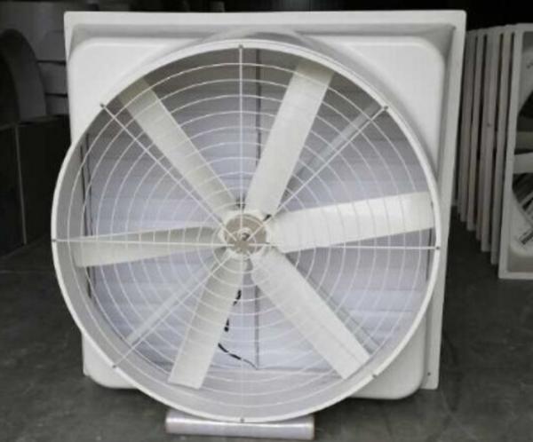 370 fã de ventilação da exaustão de W FRP para a velocidade do equipamento refrigerando 620 R/Min das aves domésticas