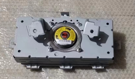 OEM Replacement Passenger Airbag Assembly for Toyota Camry 2018-2020 Single Explsion