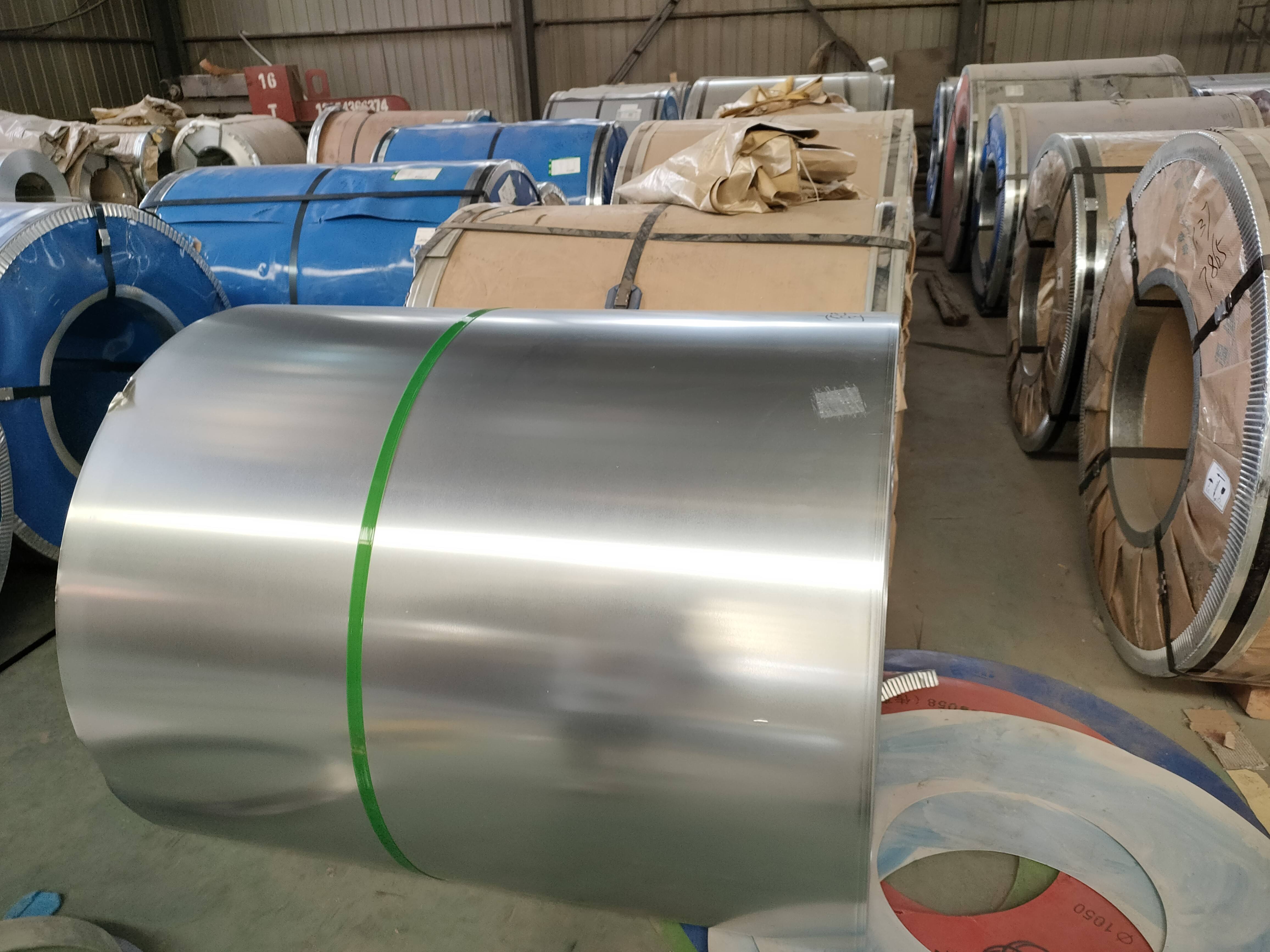 Baosteel SGCC dx51d Electro гальванизировать стальная толщина катушки Z275 G550 0.3mm