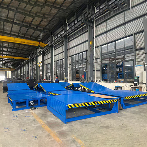 Enhanced Safety Hydraulic Dock Leveler for Warehouse Loading Dock Plates