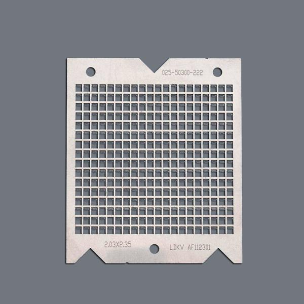 Láminas de aluminio grabadas químicamente y blindaje EMI/RFI