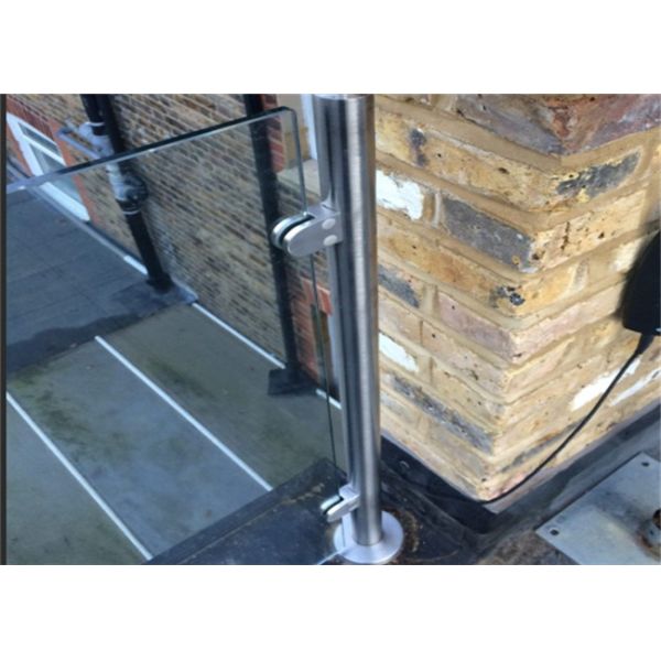 Balcony Stainless Steel Glass Balustrade , Stainless Steel Railing With Glass Designs