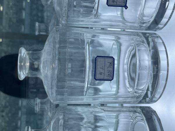 Bebidas garrafa de estampagem quente para licor vazio vodka rum gin conhaque uísque copo de água