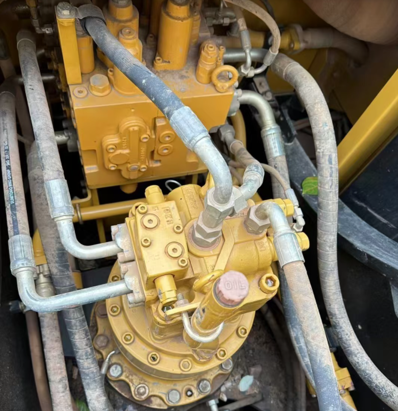 23 Ton Used SANY Excavator SY 235H Second Hand Hydraulic Excavator 129KW