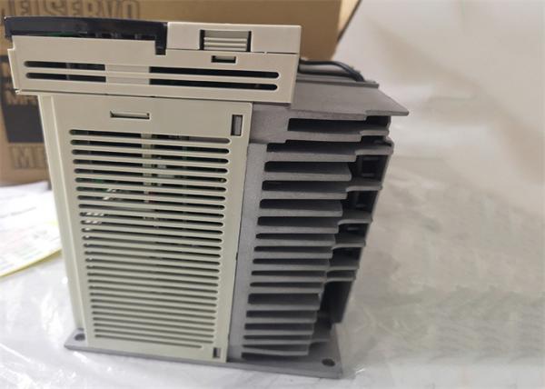 PLC servo da DCS do amplificador MR-J2S-500A da C.A. de 200V 500A Mitsubishi