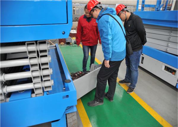 One Man  Small Hydraulic Scissor Lift , Hydraulic Material Lift 8M High Safety