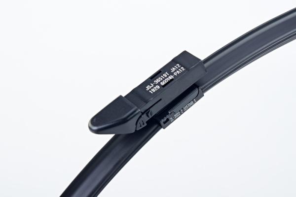 Upgrade Your Vehicle with Best Windshield Wipers All-weather Performance and Simple And Fast Installation And Removal