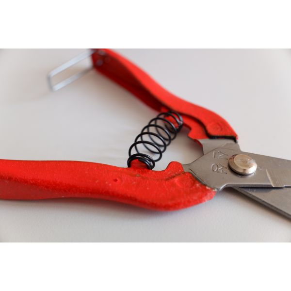 Pointed Tip Design Multi Purpose Snips Pivot Mechanism 160mm Length