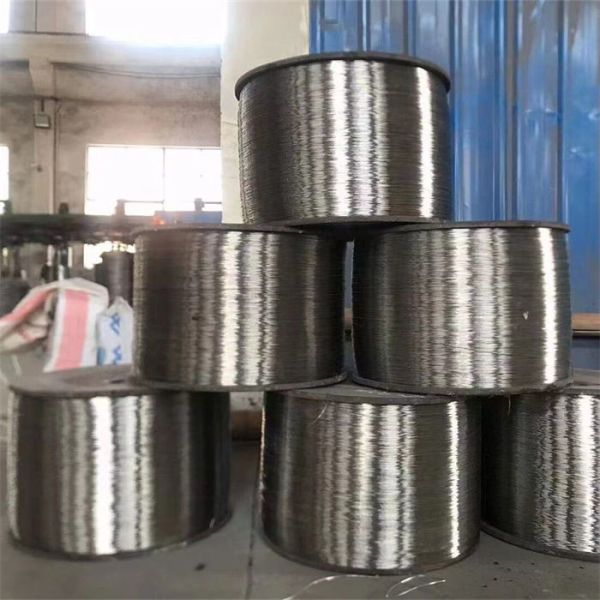 201/304/430 Fil d'acier inoxydable électrolytique soudage brillant plein doux