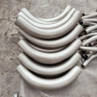 curvatura de tubulação sem emenda do cotovelo do aço de liga de 21.3mm-914.4mm OD que oxida não