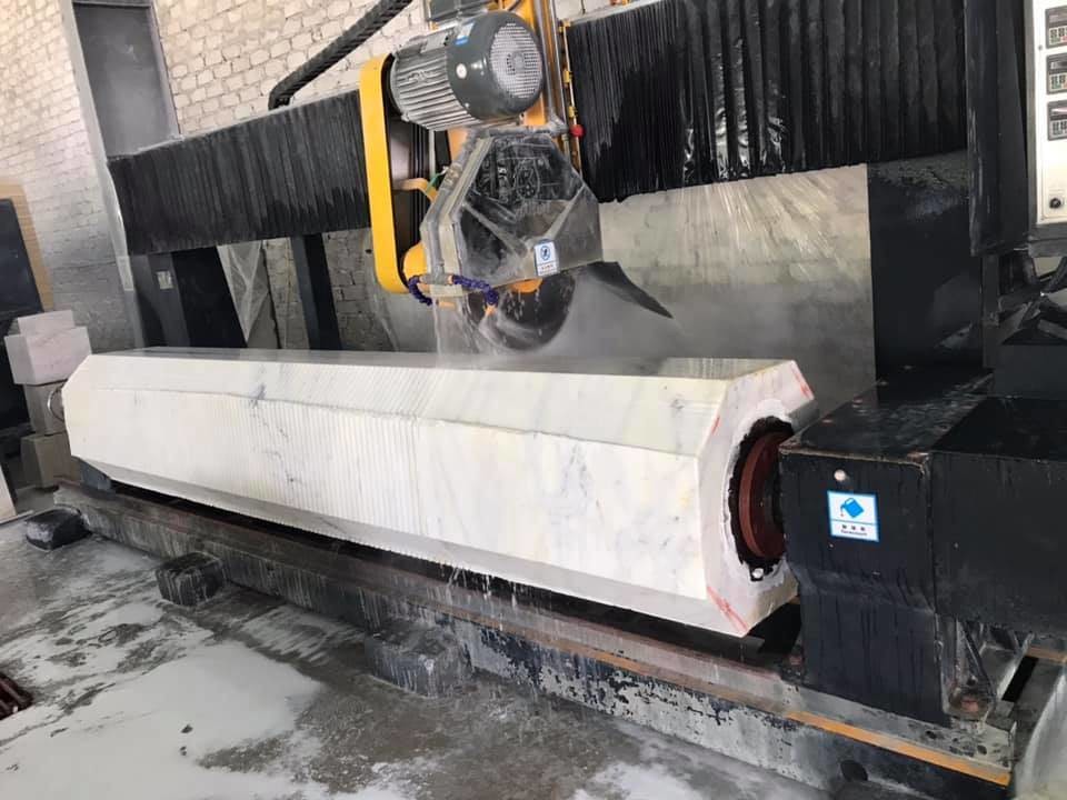 12Машина для резки колонны с валовой мощностью 0,5 кВт для резки металла с высокой точностью