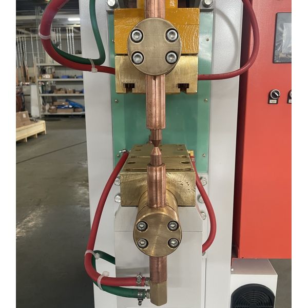 Capacitor Discharge Energy Storage Resistance Projection Welder For Stainless Steel Stud Bolt Nut Spot Welding