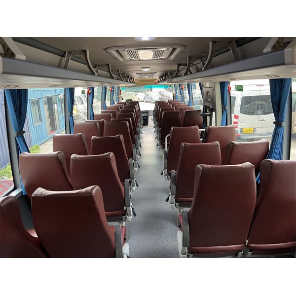 Золотой дракон 50 мест Евро 5 LHD Дизельный экскурсионный автобус