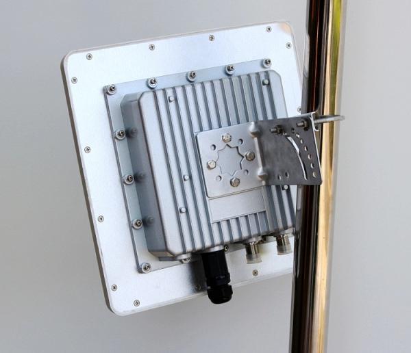 2400MHz To 2500MHz 2.4ghz Panel Antenna 18dbi Wireless Lan Antenna