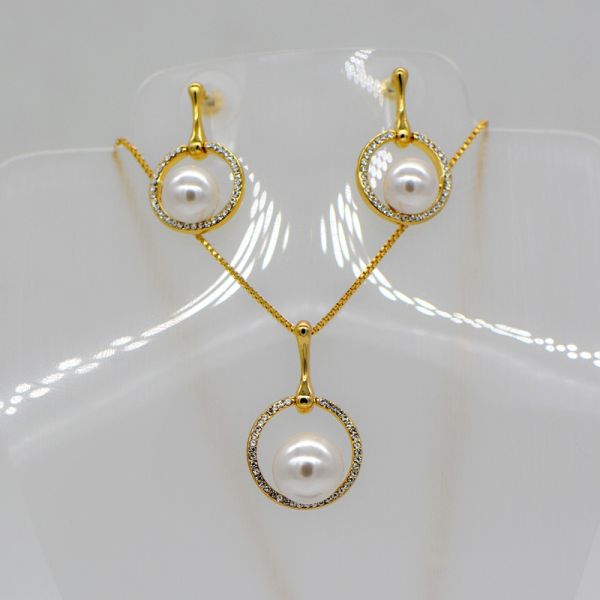Trendy Simple design pearl Necklace pendant Earrings Rhinestone Jewelry Set 18K Gold Plate