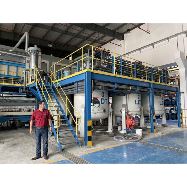 Automatic Liquid Batching Dosing Mixing Plant with 3360ton/year Capacity and 2000L Horizontal Configuration for Chemicals