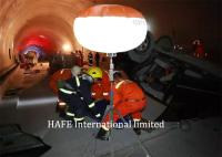 As luzes das obras de SUN1000MH, construção portátil iluminam a solução compacta