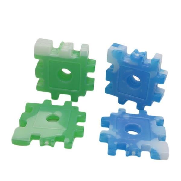 Spliced Small Ice Blocks  With Cooling SAP Inside For Chilling And Freezing Food